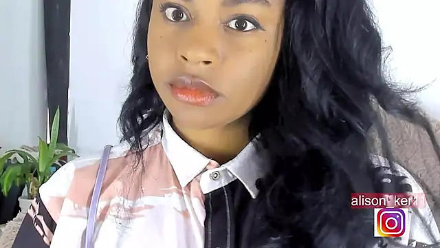 Snapshot of alison-ker3 chatting on January 2025 11:44:02 AM alison-ker3 online show from January 2025 11:44:02 AM