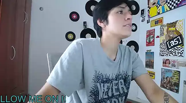 Snapshot of 9_Fernanda_9 chatting on February 2025 09:32:02 PM 9 Fernanda 9 online show from February 2025 09:32:02 PM