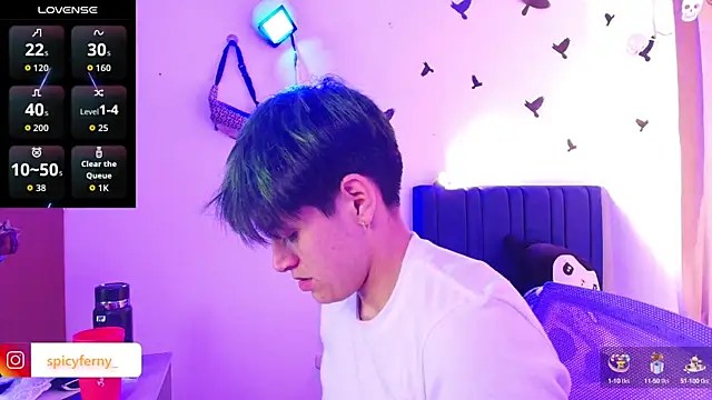 Snapshot of 9_Fernanda_9 chatting on October 2025 08:48:02 AM 9 Fernanda 9 online show from October 2025 08:48:02 AM