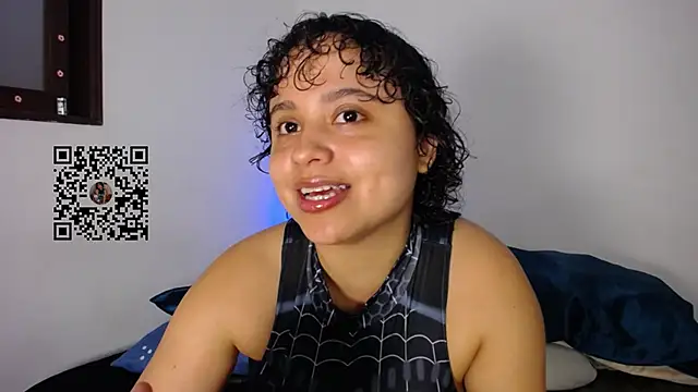lou cute online show from July 2026 09:54:01 PM