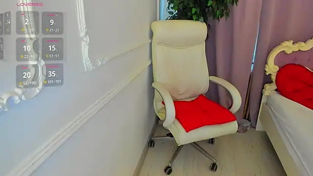 Lily Marlin online show from March 2026 07:52:02 AM