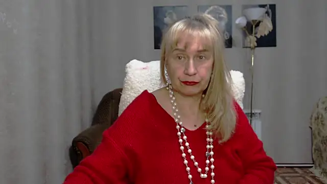 Snapshot of koroleva70 chatting on October 2025 05:19:02 PM koroleva70 online show from October 2025 05:19:02 PM