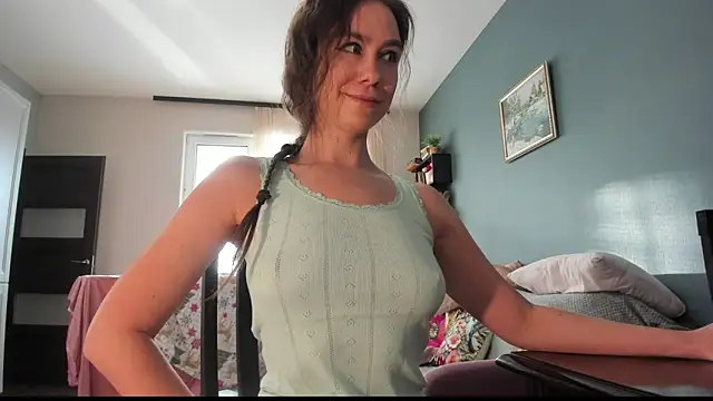 missbenz online show from January 2026 11:26:01 AM