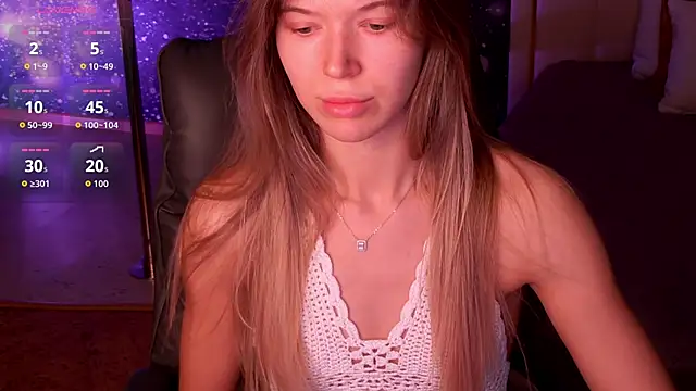 Snapshot of viviann_evans chatting on November 2025 01:30:01 AM viviann evans online show from November 2025 01:30:01 AM