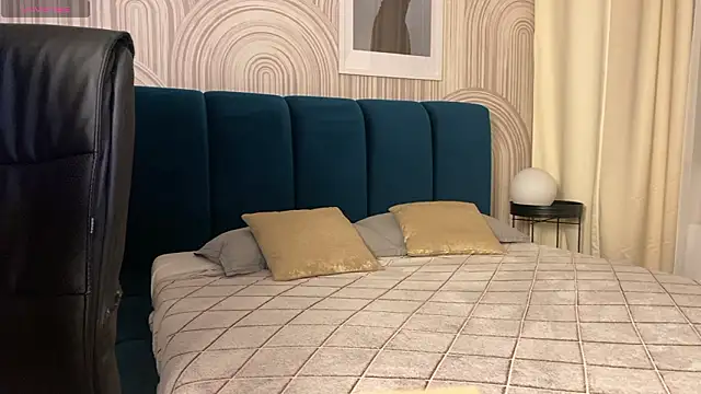 Snapshot of viviann_evans chatting on February 2026 01:57:02 AM viviann evans online show from February 2026 01:57:02 AM