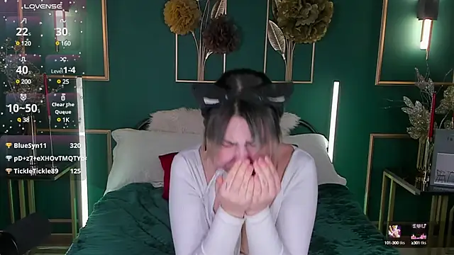 PennyMay online show from December 2024 03:29:02 AM