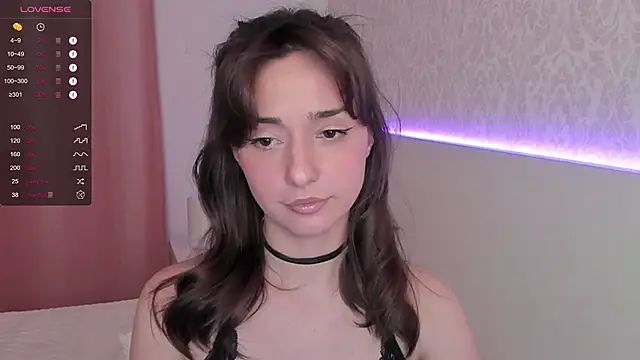 Snapshot of XYour_CharmX chatting on January 2025 06:38:01 PM XYour CharmX online show from January 2025 06:38:01 PM