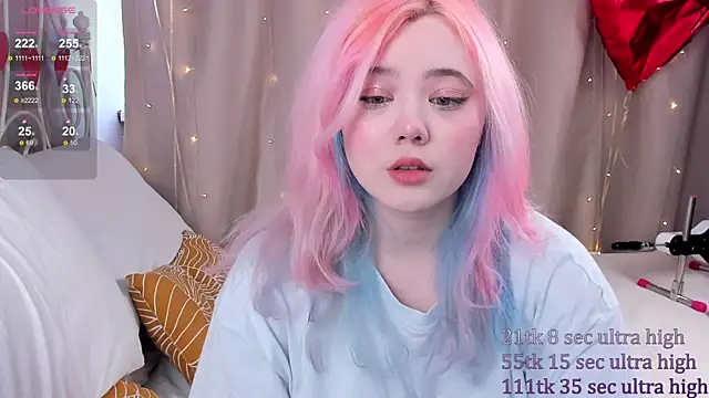   KawaiiYuki   online show from February 2025 08:41:01 AM