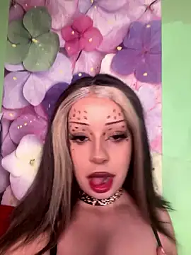 Snapshot of Katalinastarr chatting on January 2026 05:15:01 PM Katalinastarr online show from January 2026 05:15:01 PM