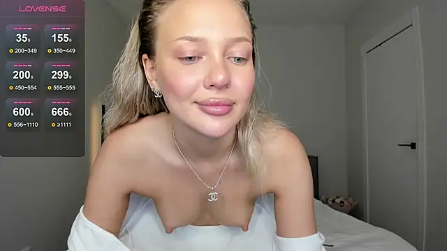 sarahphyllis online show from June 2026 09:08:02 PM