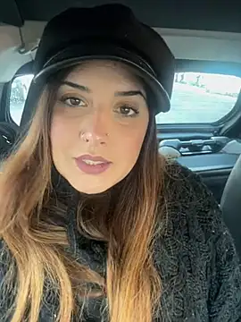 Snapshot of Novababy18 chatting on December 2024 08:15:01 AM Novababy18 online show from December 2024 08:15:01 AM