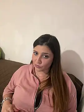 Snapshot of Novababy18 chatting on December 2024 12:07:02 AM Novababy18 online show from December 2024 12:07:02 AM