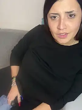 Snapshot of Novababy18 chatting on January 2025 10:35:01 PM Novababy18 online show from January 2025 10:35:01 PM