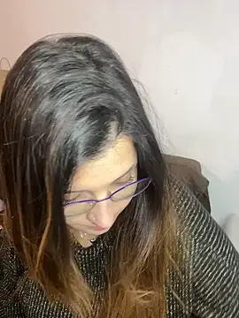 Snapshot of Novababy18 chatting on January 2025 01:27:01 AM Novababy18 online show from January 2025 01:27:01 AM