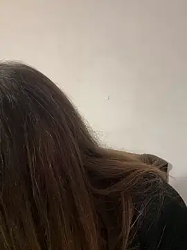 Snapshot of Novababy18 chatting on February 2025 09:05:02 PM Novababy18 online show from February 2025 09:05:02 PM