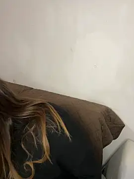 Snapshot of Novababy18 chatting on March 2025 12:29:02 AM Novababy18 online show from March 2025 12:29:02 AM