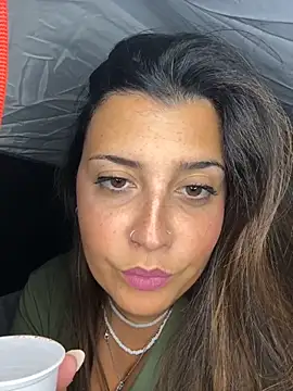 Snapshot of Novababy18 chatting on September 2025 09:58:02 PM Novababy18 online show from September 2025 09:58:02 PM