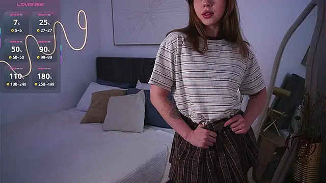 SimonaGerry online show from May 2026 04:28:01 AM