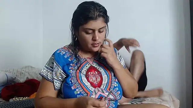 Snapshot of AlyDenalioficial chatting on February 2025 05:31:01 PM AlyDenalioficial online show from February 2025 05:31:01 PM