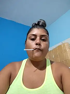 Snapshot of AlyDenalioficial chatting on September 2025 05:40:02 PM AlyDenalioficial online show from September 2025 05:40:02 PM