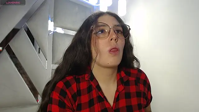 Paola Lyon  online show from March 2025 12:30:02 PM