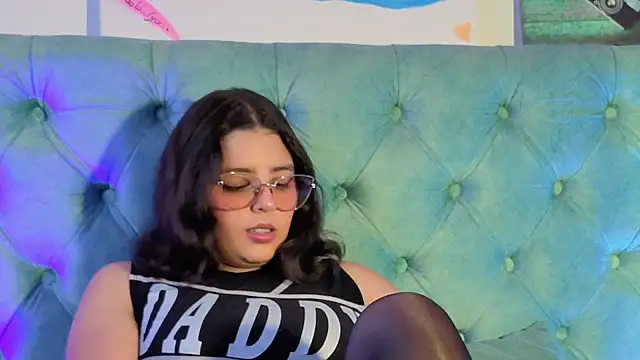 Paola Lyon  online show from February 2026 07:13:02 PM