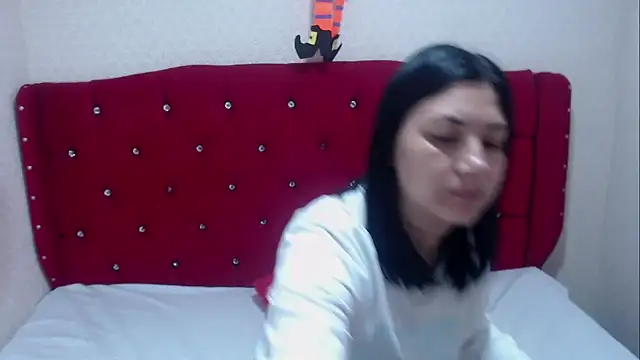 Snapshot of AdaFawxx chatting on October 2025 03:50:02 AM AdaFawxx online show from October 2025 03:50:02 AM