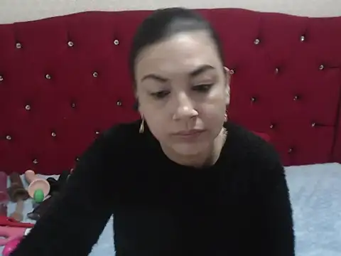 Snapshot of AdaFawxx chatting on November 2025 03:45:02 AM AdaFawxx online show from November 2025 03:45:02 AM