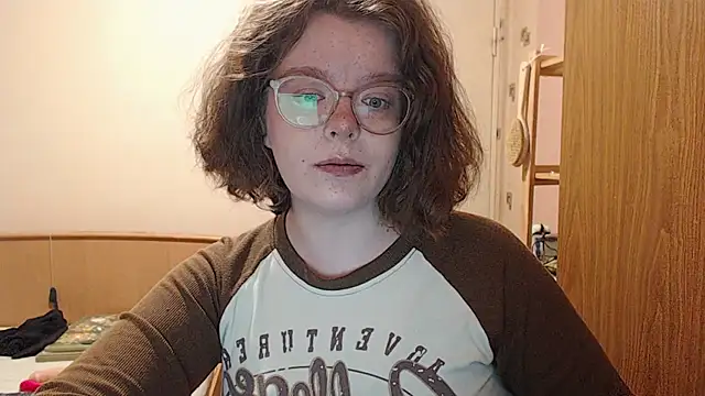 Chmiri cb online show from March 2025 01:09:01 PM