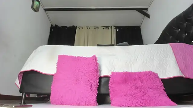 martinaclark online show from February 2026 08:53:02 AM