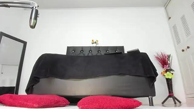 martinaclark online show from May 2026 12:29:02 AM