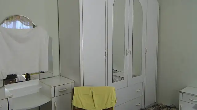 Snapshot of Zoro1999 chatting on January 2025 01:24:01 PM Zoro1999 online show from January 2025 01:24:01 PM