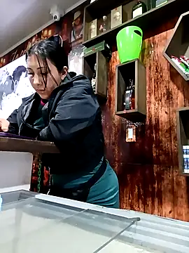 Snapshot of my-kitty chatting on February 2025 01:05:02 AM my-kitty online show from February 2025 01:05:02 AM