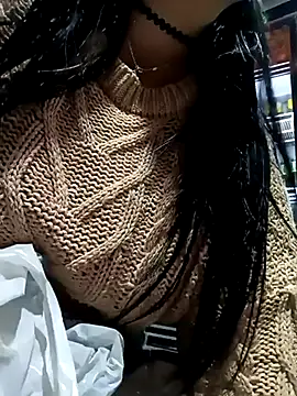 Snapshot of my-kitty chatting on February 2025 04:40:01 AM my-kitty online show from February 2025 04:40:01 AM