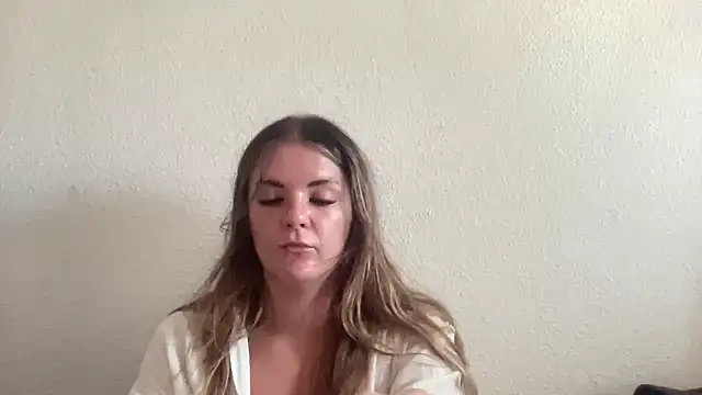 Snapshot of missykat chatting on June 2026 04:34:02 PM missykat online show from June 2026 04:34:02 PM
