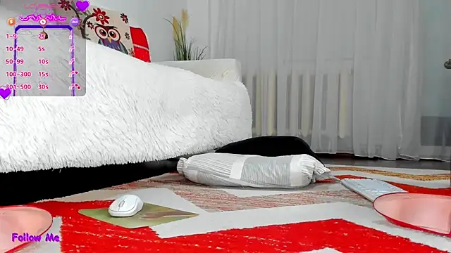 Snapshot of Lora_kinky chatting on February 2025 01:08:01 AM Lora kinky online show from February 2025 01:08:01 AM