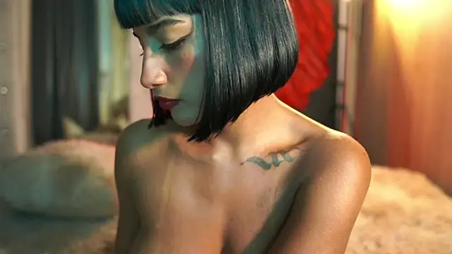 JulietaWinona online show from May 2026 12:18:01 AM