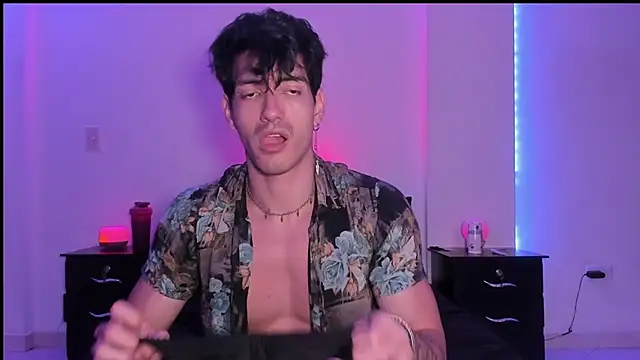 Snapshot of magnusifrit chatting on January 2025 09:07:01 PM magnusifrit online show from January 2025 09:07:01 PM