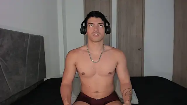 Snapshot of magnusifrit chatting on September 2025 07:14:02 PM magnusifrit online show from September 2025 07:14:02 PM