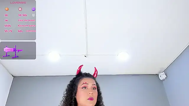 Ashleyy23x online show from October 2025 07:36:02 PM