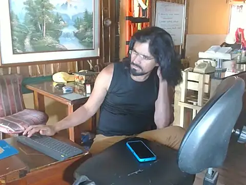 Snapshot of Dr_Pocholate84 chatting on May 2026 05:51:01 PM Dr Pocholate84 online show from May 2026 05:51:01 PM