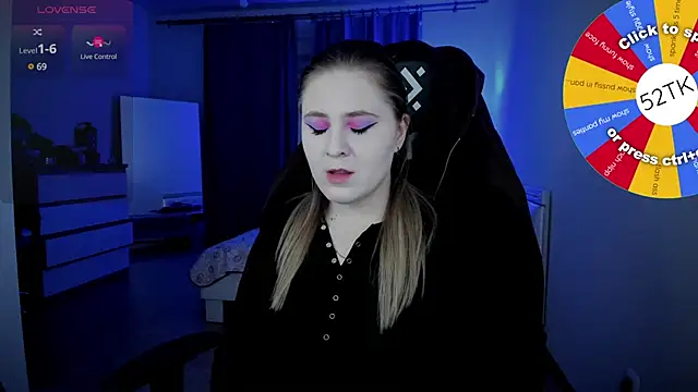 Olivia Munk online show from January 2025 06:33:02 AM