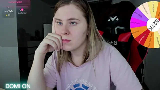 Olivia Munk online show from January 2025 06:13:02 AM