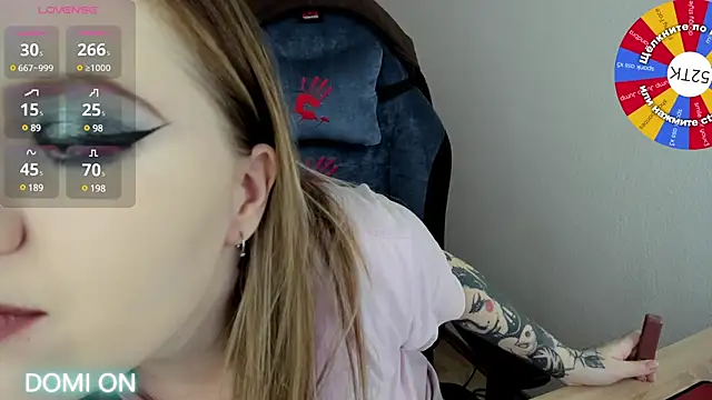 Olivia Munk online show from February 2025 04:48:02 AM