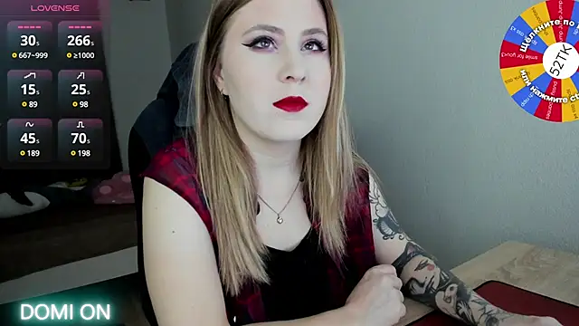 Olivia Munk online show from February 2025 04:59:02 AM