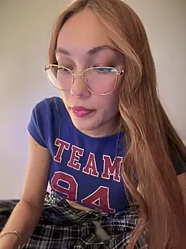 MichelleFerry  online show from February 2025 03:06:01 AM