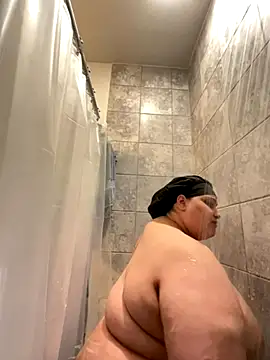 Snapshot of bbwredhead chatting on November 2025 04:13:02 AM bbwredhead online show from November 2025 04:13:02 AM