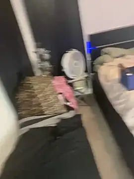 Snapshot of bbwredhead chatting on December 2025 01:47:02 AM bbwredhead online show from December 2025 01:47:02 AM