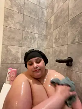 Snapshot of bbwredhead chatting on December 2025 05:14:01 AM bbwredhead online show from December 2025 05:14:01 AM