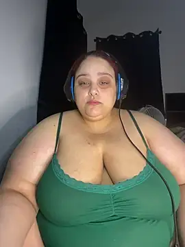 Snapshot of bbwredhead chatting on March 2026 07:46:02 AM bbwredhead online show from March 2026 07:46:02 AM